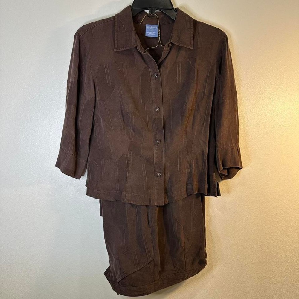 Westbound Petites Brown 2-piece suit size 12p